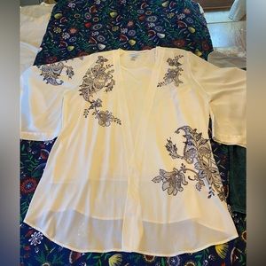 Dressy pants , Jacket, and sleeveless shell in creamy white fits XL or 1X